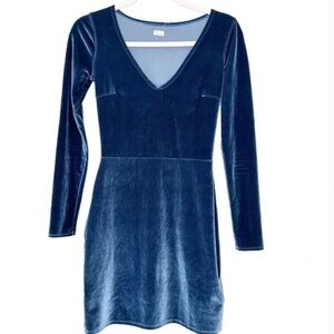 Hollister Blue Velvet Long Sleeve Bodycon Mini Dress/Medium